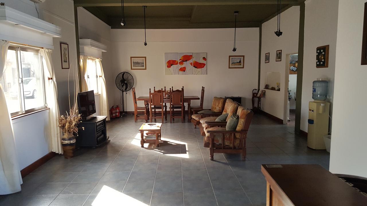 Concepción del Uruguay Hosteria Mitre מראה חיצוני תמונה